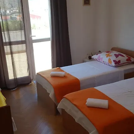 With Parking Space Pag - 12649 Apartamento Pag Town